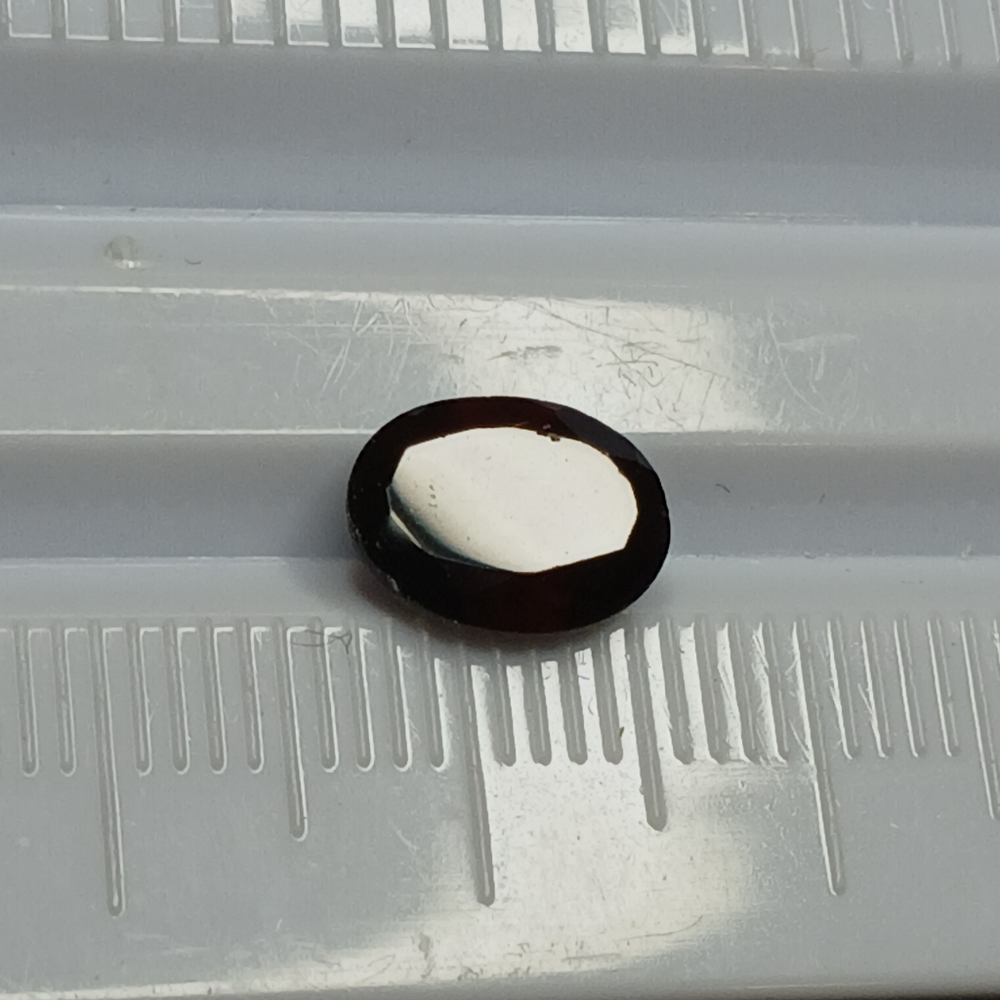 Oval Red Garnet Gemstone 9x7mm